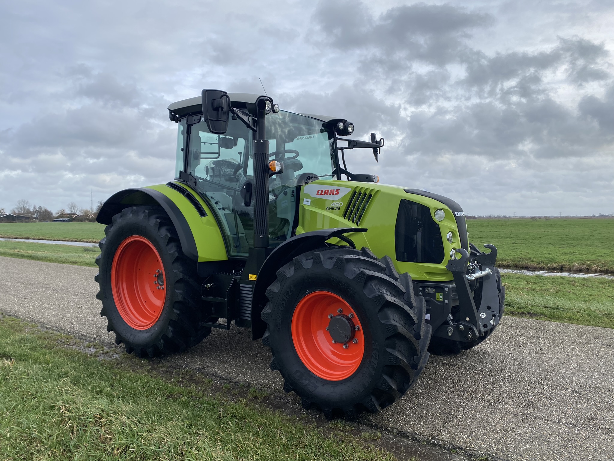 CLAAS ARION 450 Stage V - Van den Berg Mechanisatie